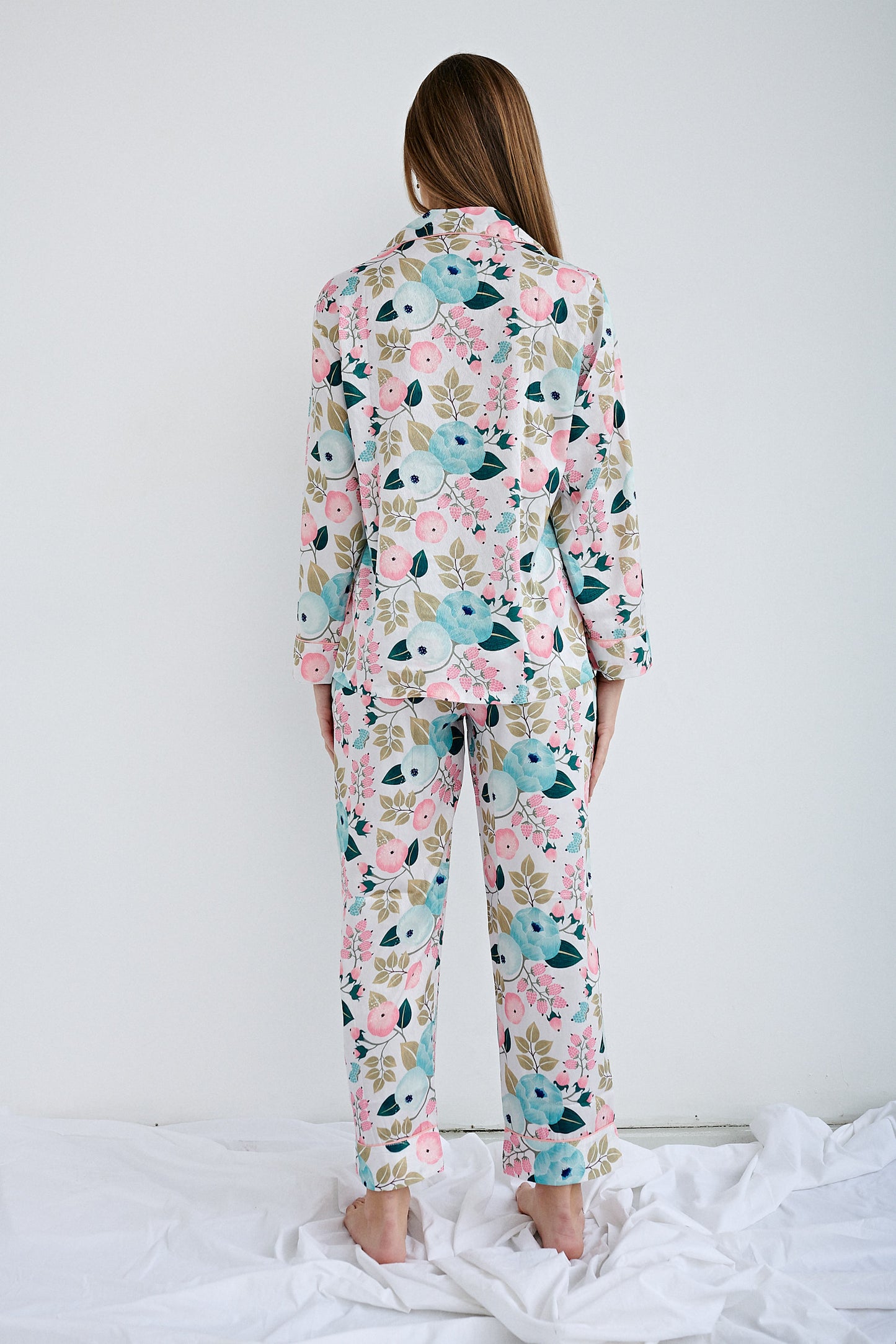 BLUEBERRY FLOWERS LONG SLEEVES SILK SET